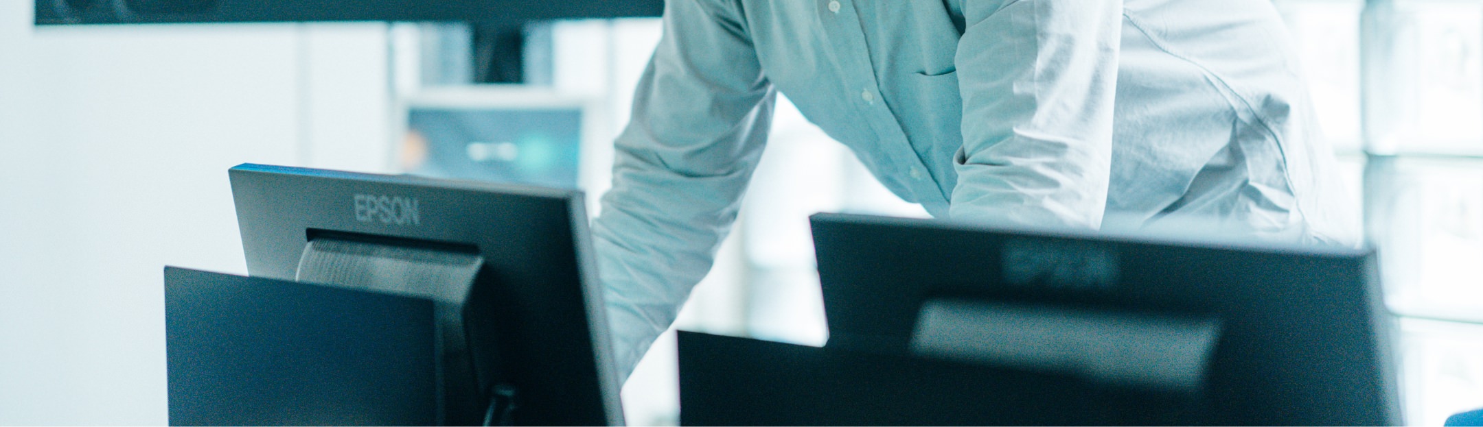 アプリケーションエンジニア